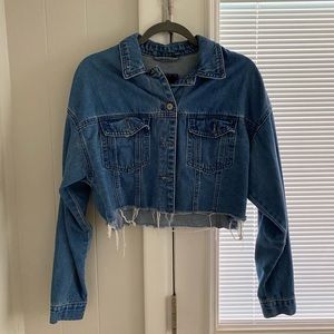 Cropped denim jacket